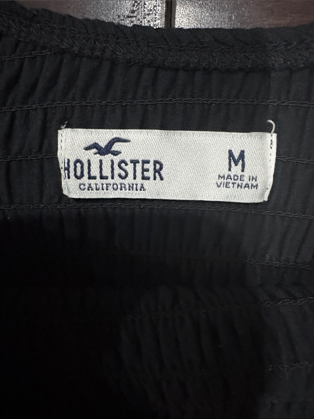 Hollister Black Smocked Tank - Picture 3 of 4